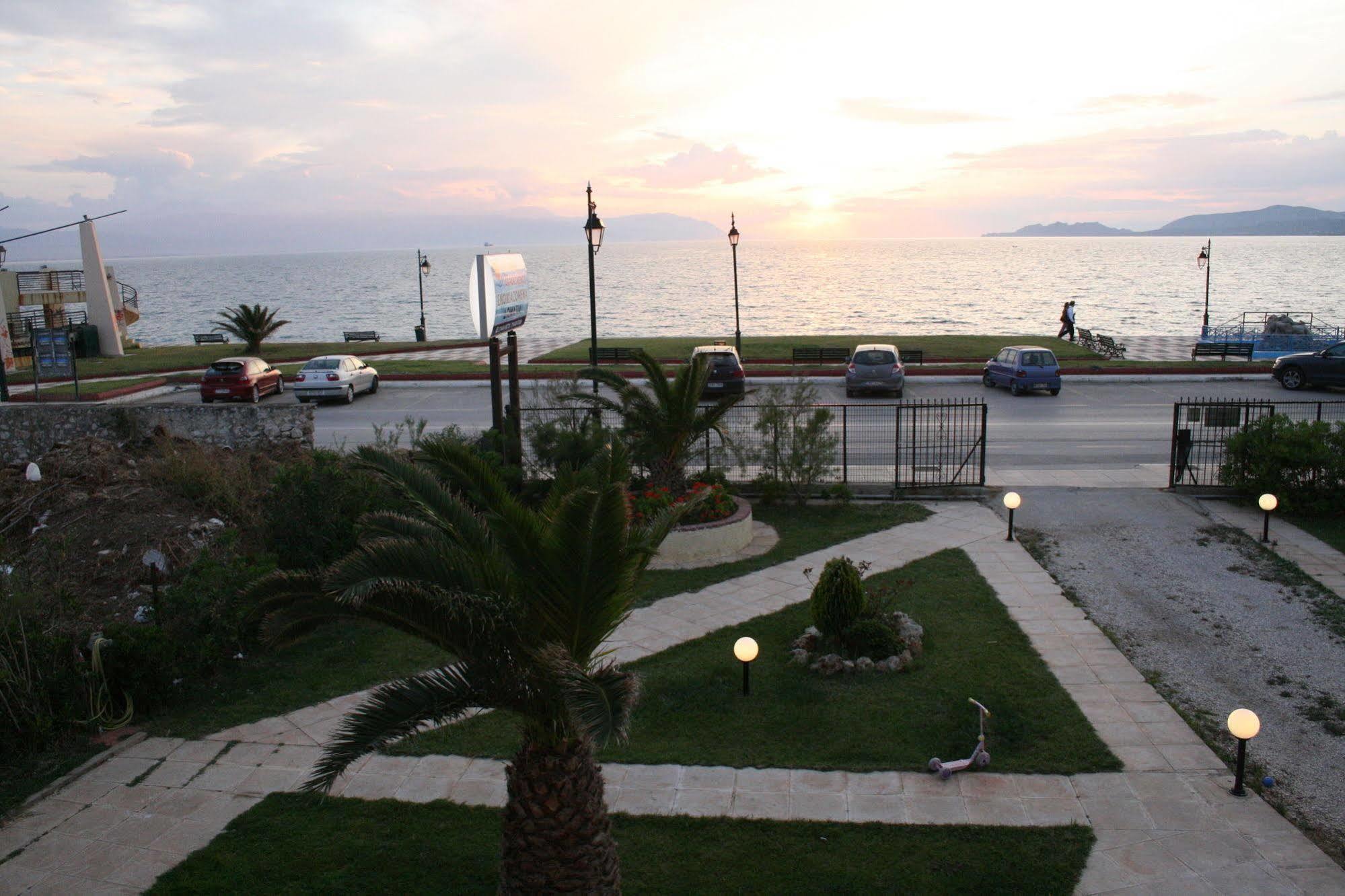Diolkos Studios Loutraki  Exterior photo